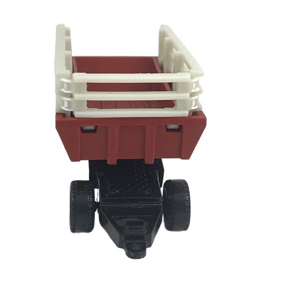 Matchbox Trevino Farms Tractor Diecast 2015 and Plastic Trailer 2011 Mattel New - Picture 8 of 10